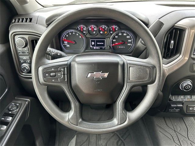 Used 2024 Chevrolet Silverado 1500 Custom Trail Boss w/ LPO, Dark Essentials Package image 19