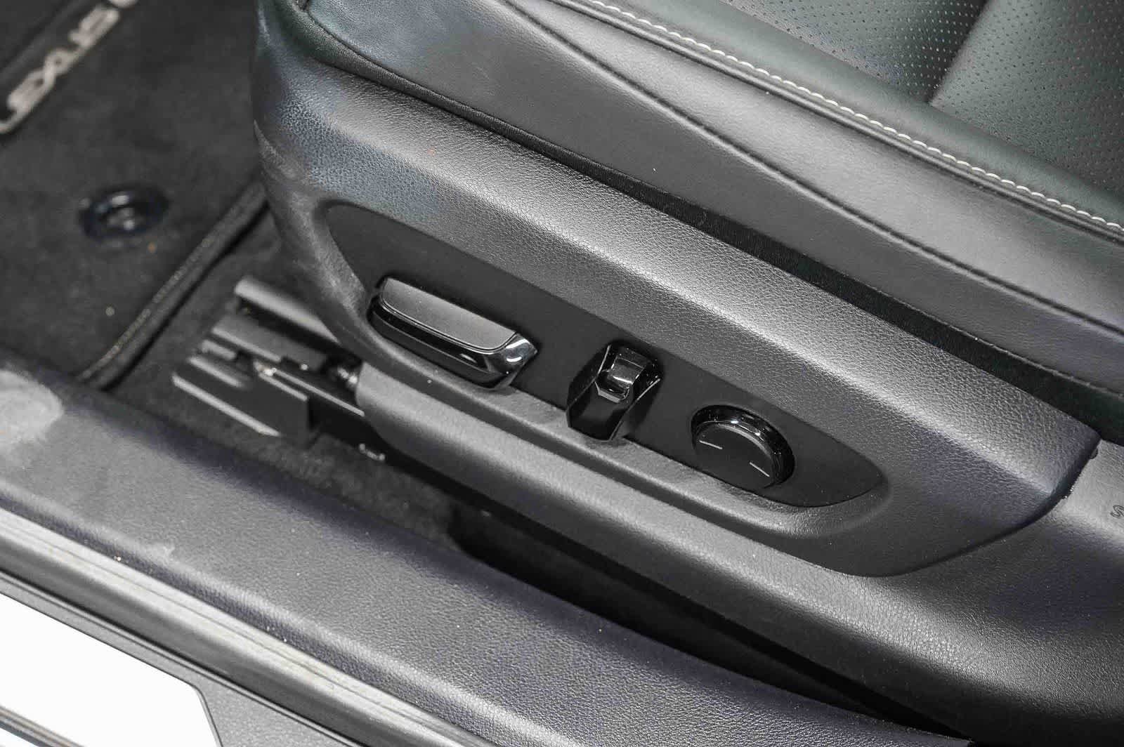 Certified 2025 Lexus ES 350 w/ Accessory Package (Z2) FWD image 23