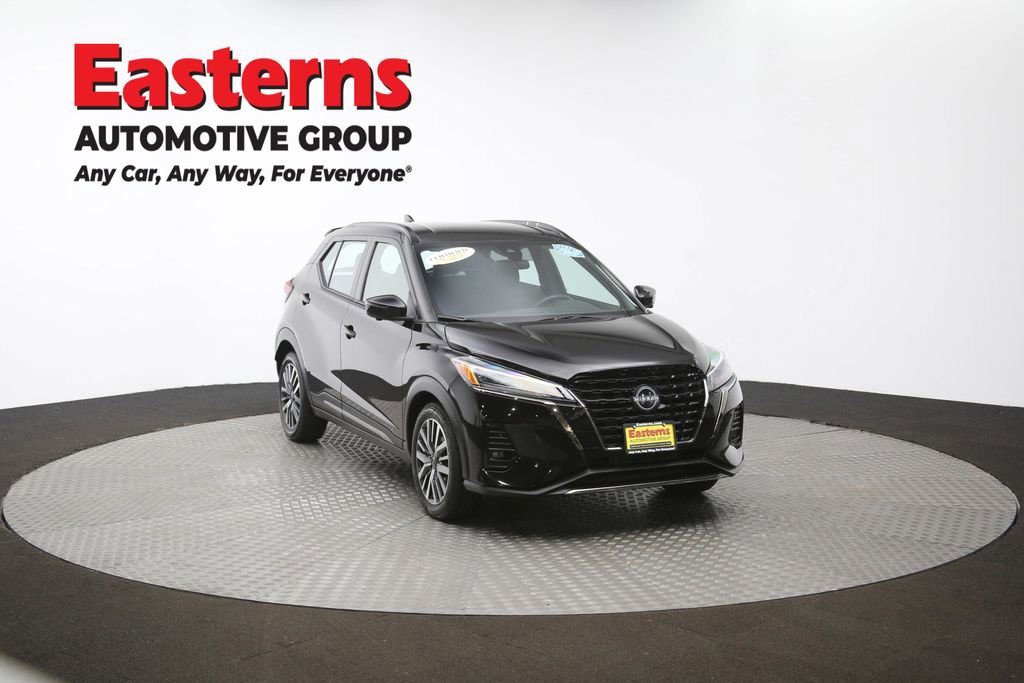 Used 2024 Nissan Kicks SR image 50