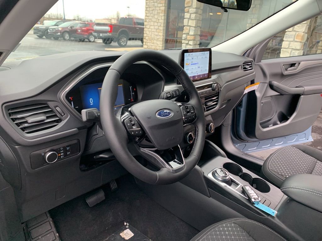 New 2026 Ford Escape Active w/ Cold Weather Package image 15