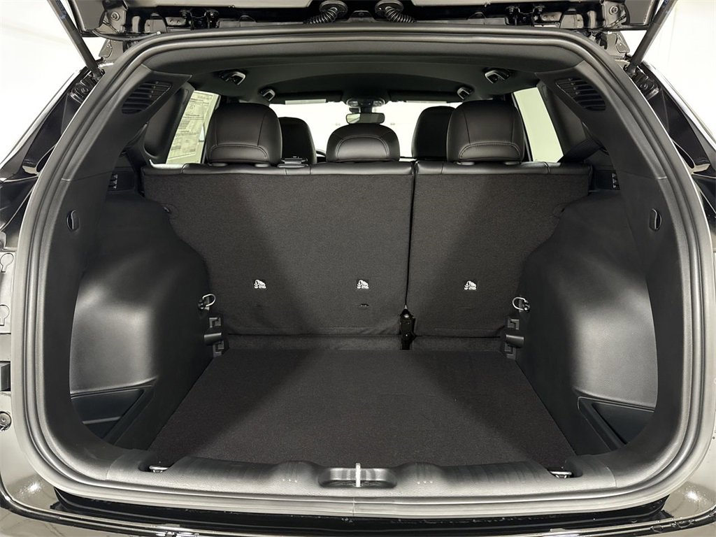 New 2026 Jeep Compass Latitude image 22