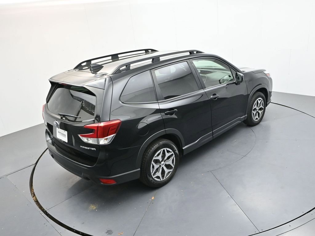 Used 2024 Subaru Forester Premium image 29