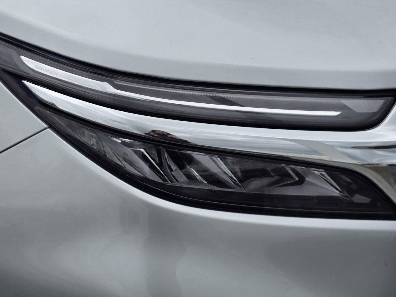 Used 2022 Chevrolet Equinox LT w/ LPO, Floor Liner Package image 11