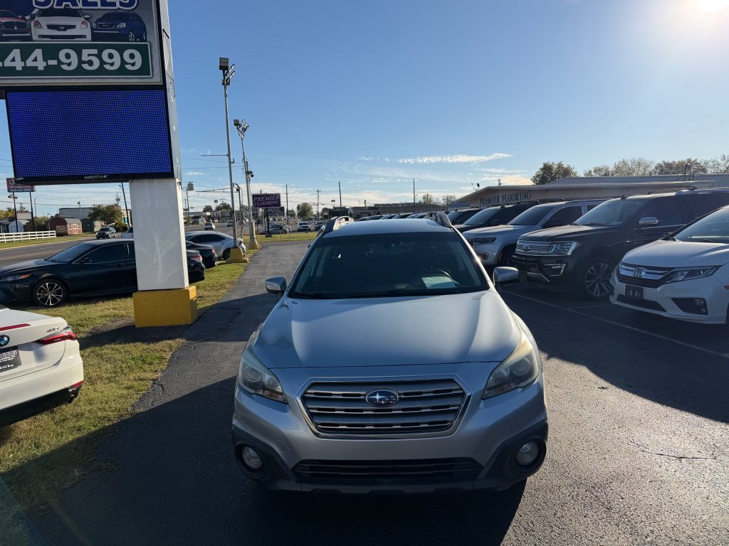 Used 2015 Subaru Outback 2.5i Premium AWD/4WD image 8