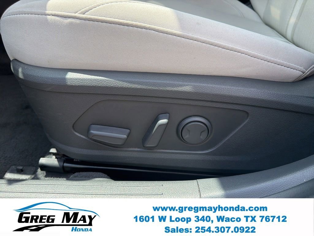 Used 2025 Hyundai Sonata SEL FWD image 18