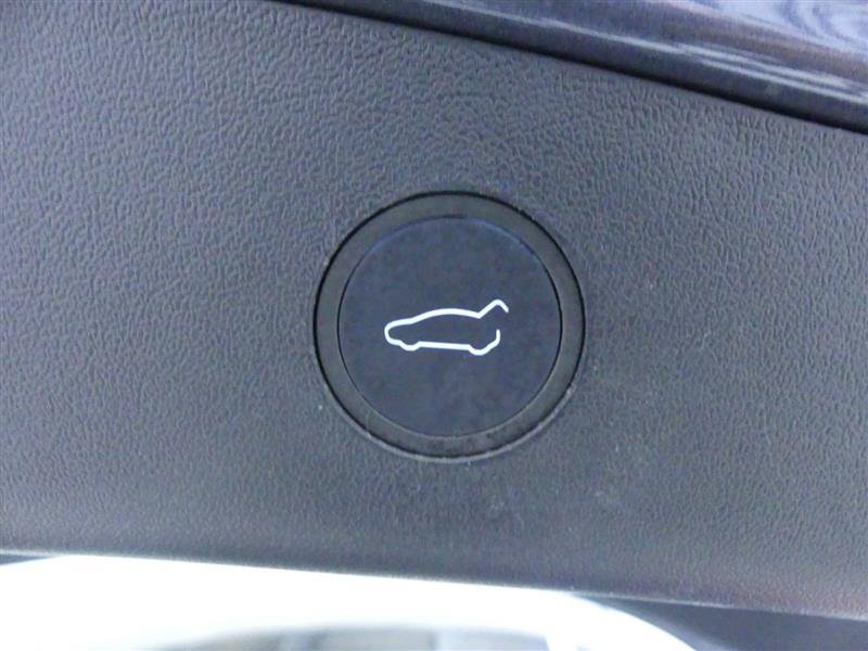 Used 2023 Tesla Model 3 Standard Range RWD image 12
