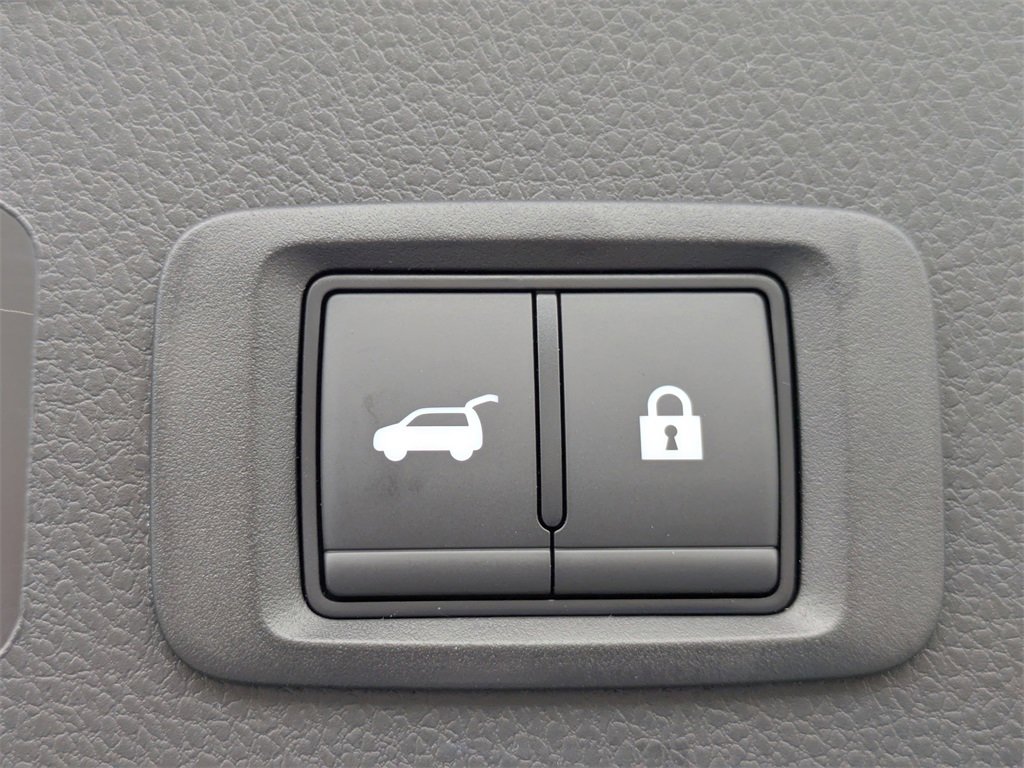 New 2025 Mitsubishi Eclipse Cross AWD image 13