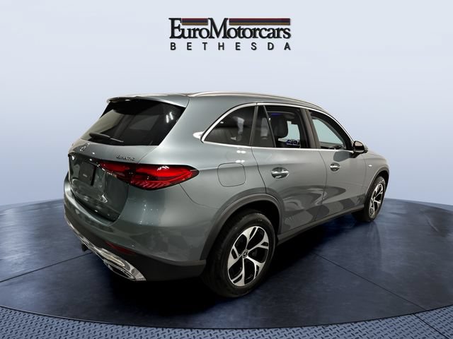 Used 2025 Mercedes-Benz GLC 350e 4MATIC w/ Driver Assistance Package image 5