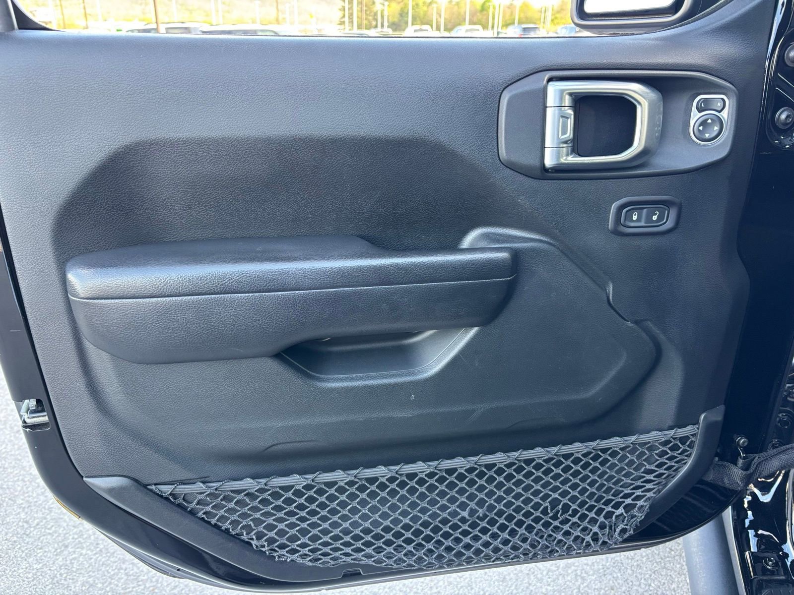 Used 2018 Jeep Wrangler Rubicon image 11