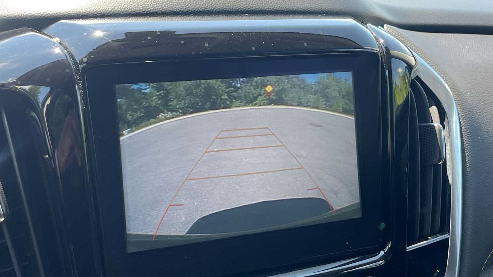 Used 2019 Chevrolet Traverse LT AWD/4WD image 44