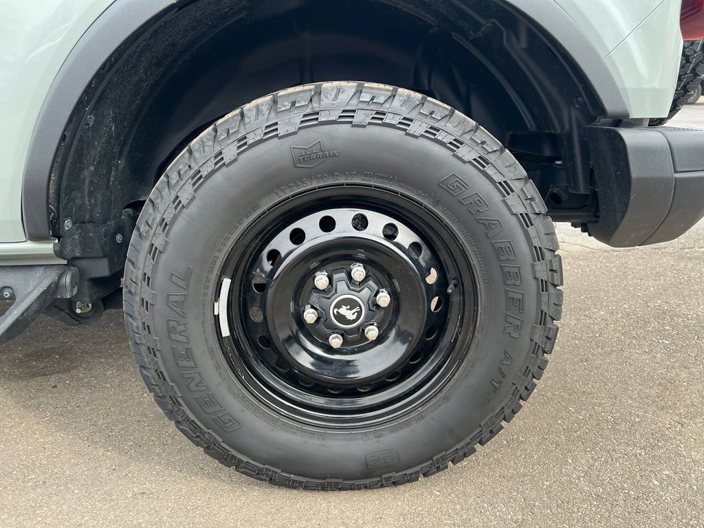 Used 2023 Ford Bronco Black Diamond image 32