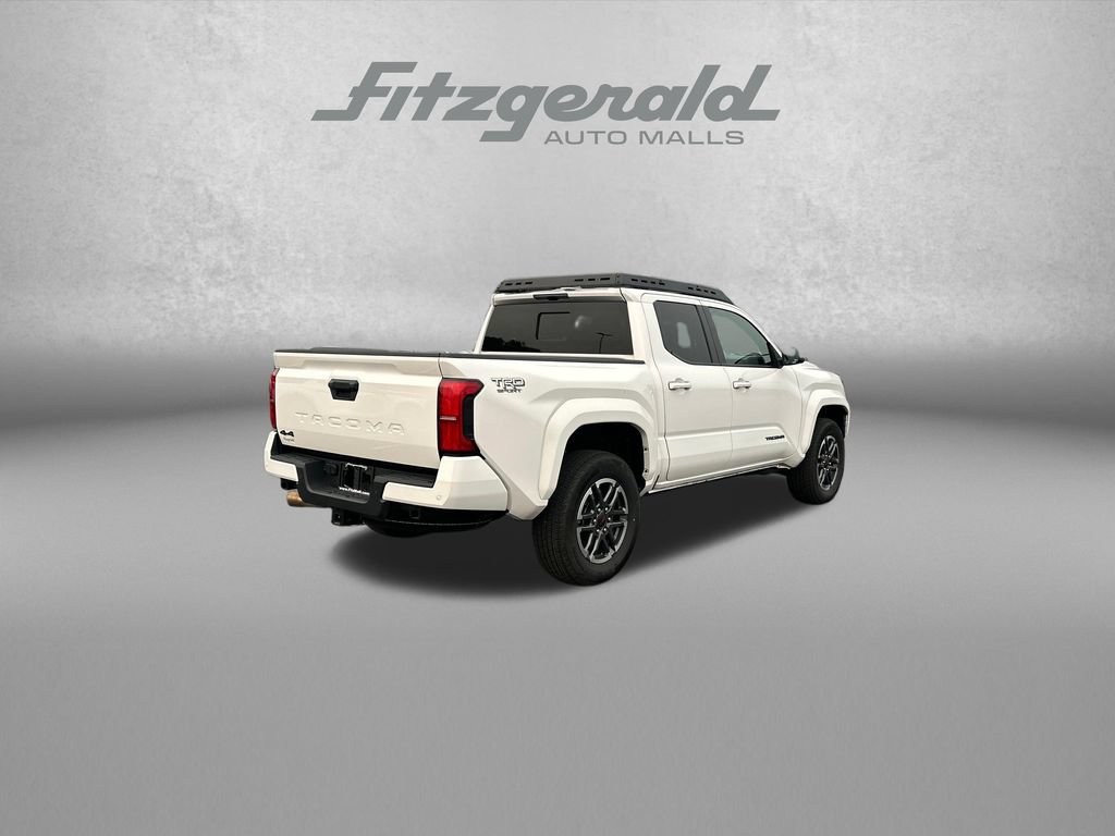 Used 2024 Toyota Tacoma TRD Sport w/ TRD Sport Upgrade Package AWD/4WD image 8