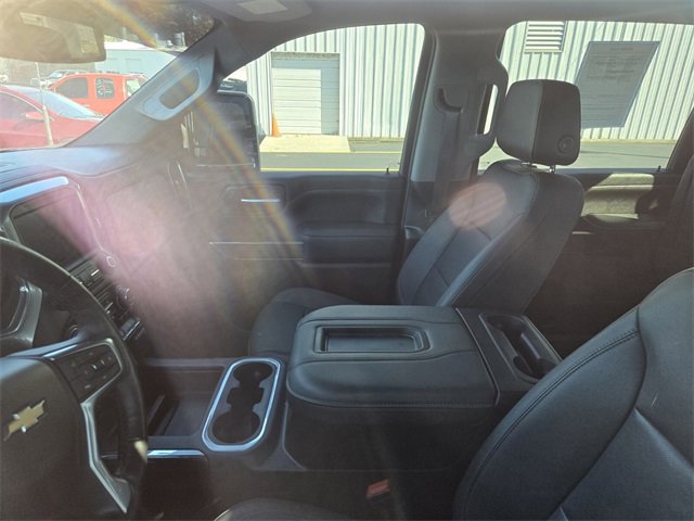 Used 2022 Chevrolet Silverado 2500 LTZ w/ LTZ Convenience Package image 10