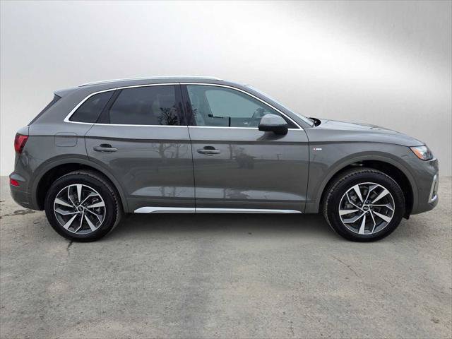 Used 2025 Audi Q5 Prestige w/ Prestige Package AWD/4WD image 2