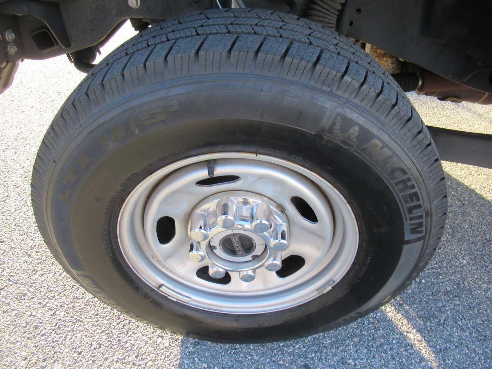 Used 2023 Ford F250 XL w/ XL Chrome Package image 9