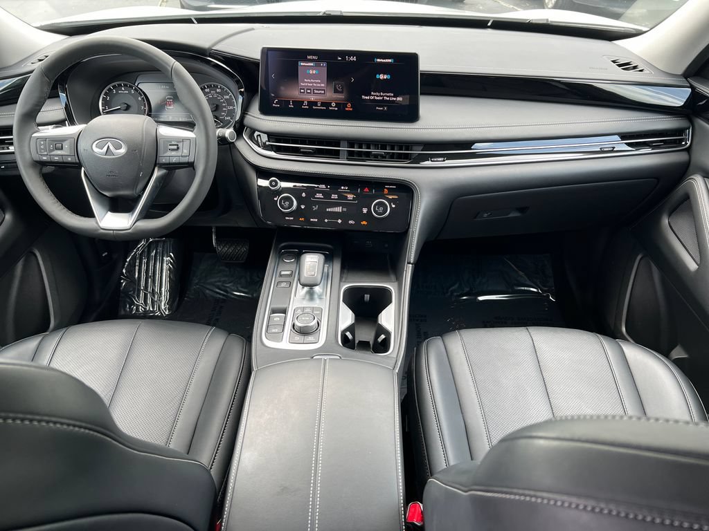 Used 2023 INFINITI QX60 Pure FWD image 23