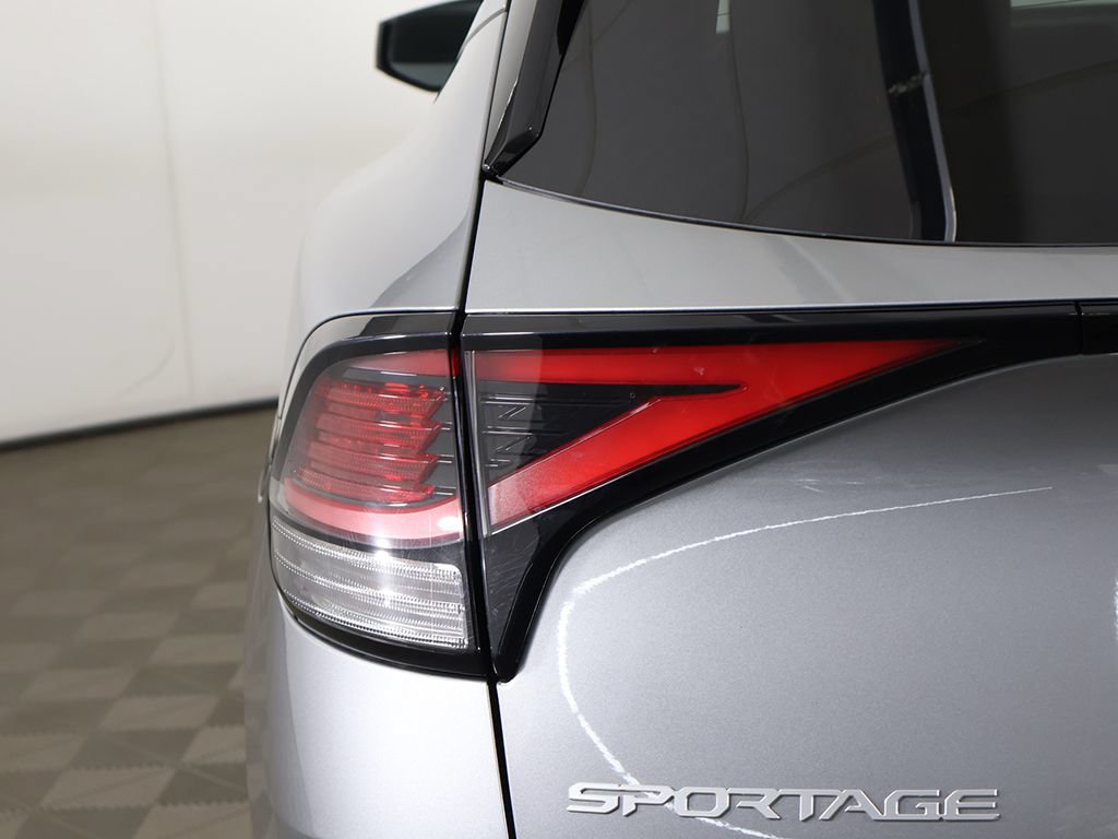 Certified 2024 Kia Sportage LX AWD/4WD image 14