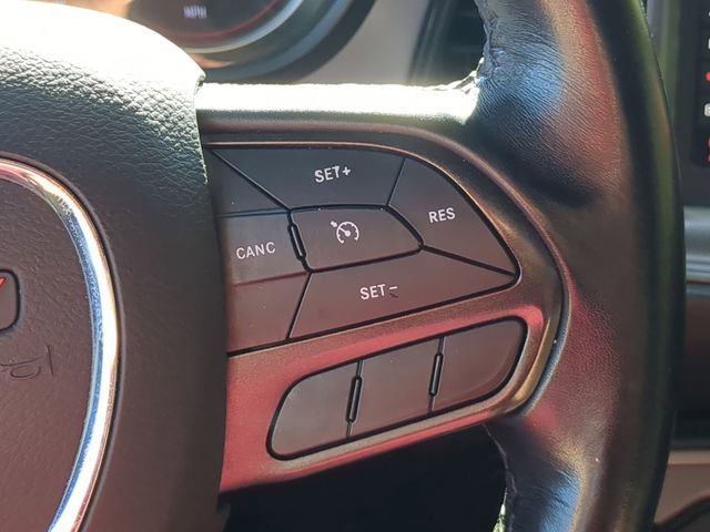 Used 2023 Dodge Challenger SXT image 22