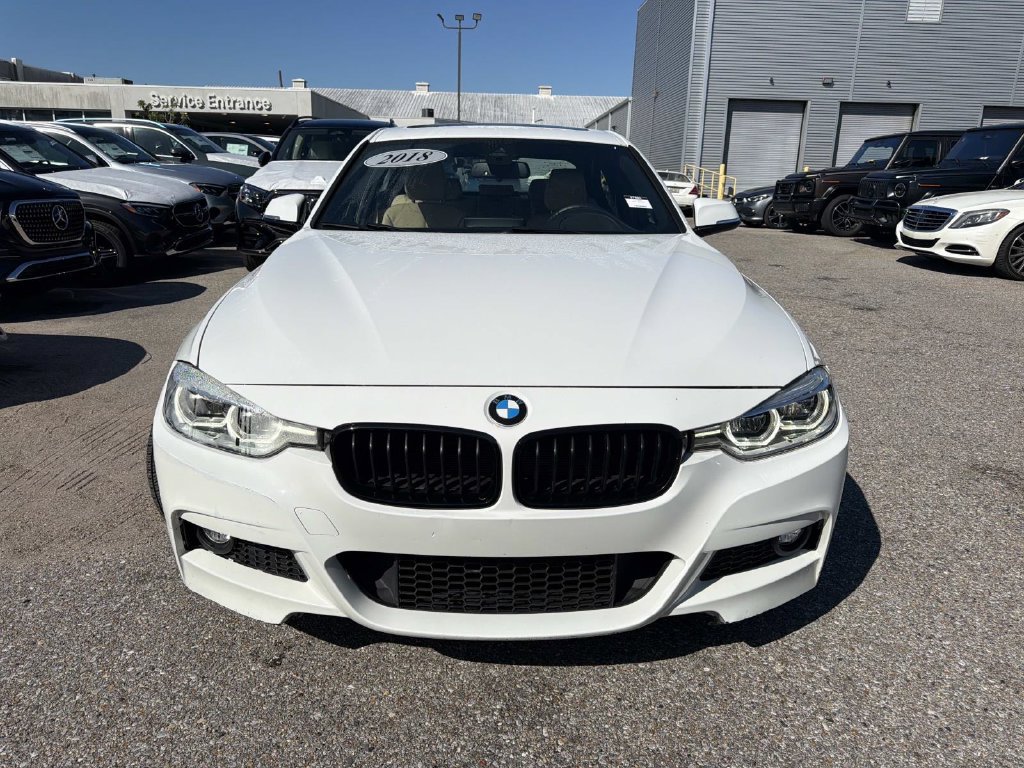 Used 2018 BMW 330i Sedan RWD image 2