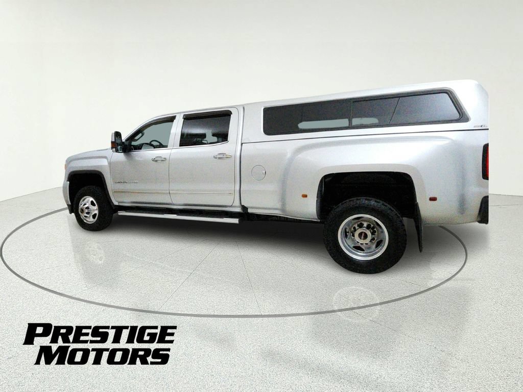 Used 2019 GMC Sierra 3500 Denali AWD/4WD image 4