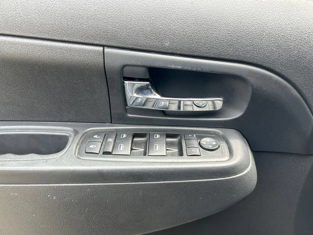 Used 2011 Jeep Liberty Sport RWD image 15
