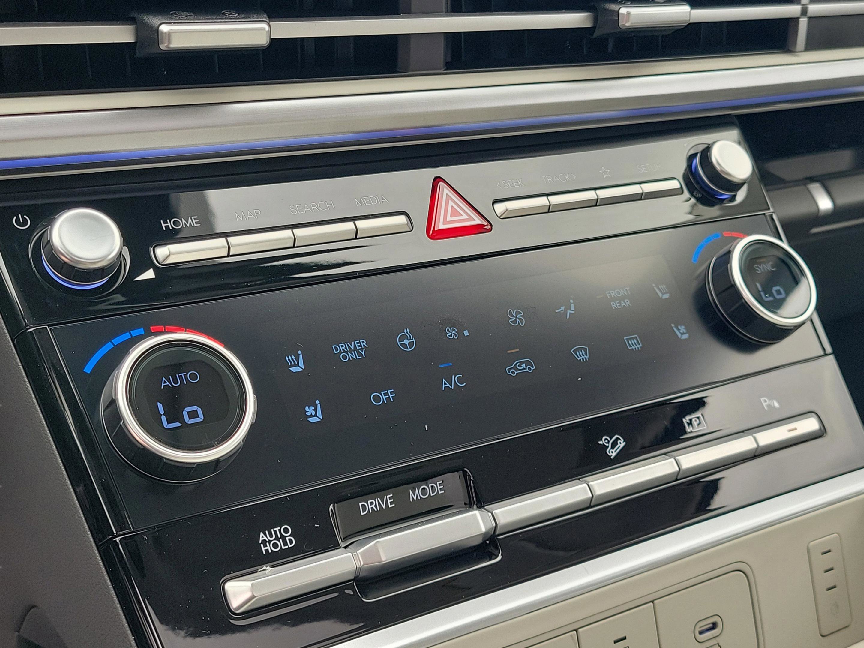 New 2026 Hyundai Santa Fe Calligraphy image 10