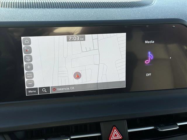 Used 2024 Kia Seltos SX w/ SX Sunroof Package image 13