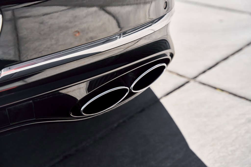 Used 2022 Bentley Continental GT image 12