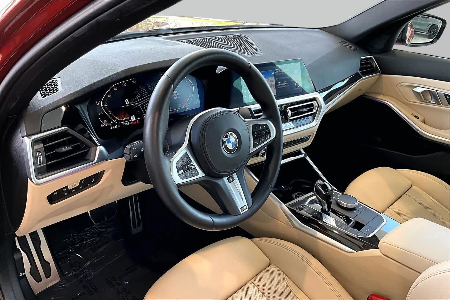 Used 2022 BMW 330i Sedan w/ M Sport Package RWD image 19