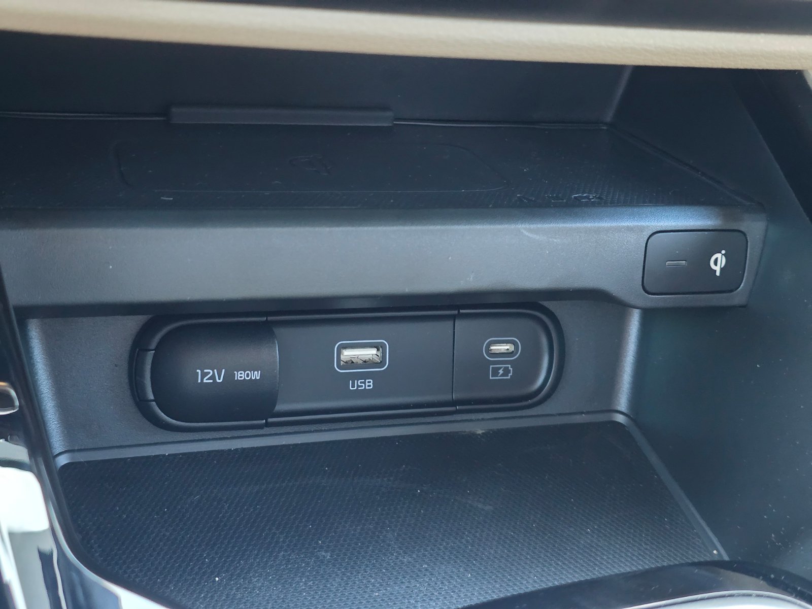 Used 2025 Kia Soul EX FWD image 19