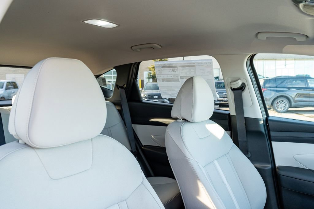 New 2026 Hyundai Tucson SEL image 13