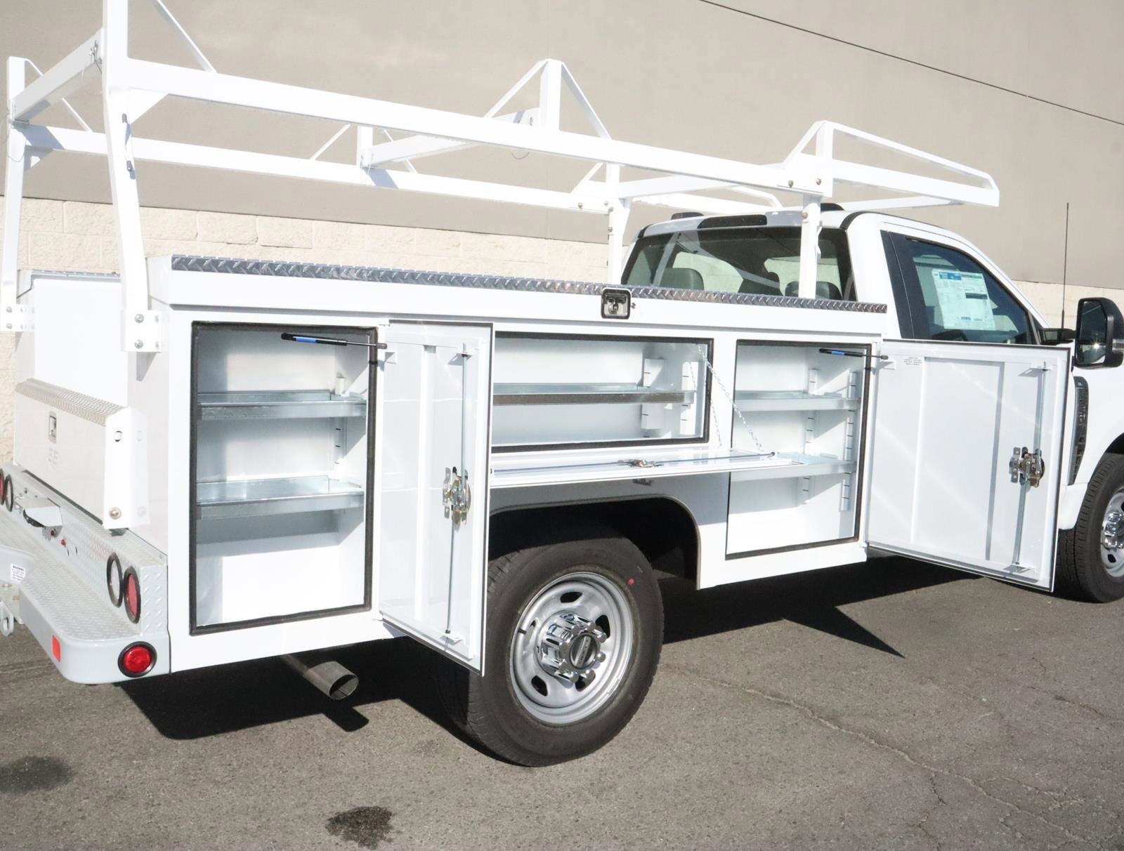 Used 2024 Ford F350 XL w/ XL Chrome Package image 22