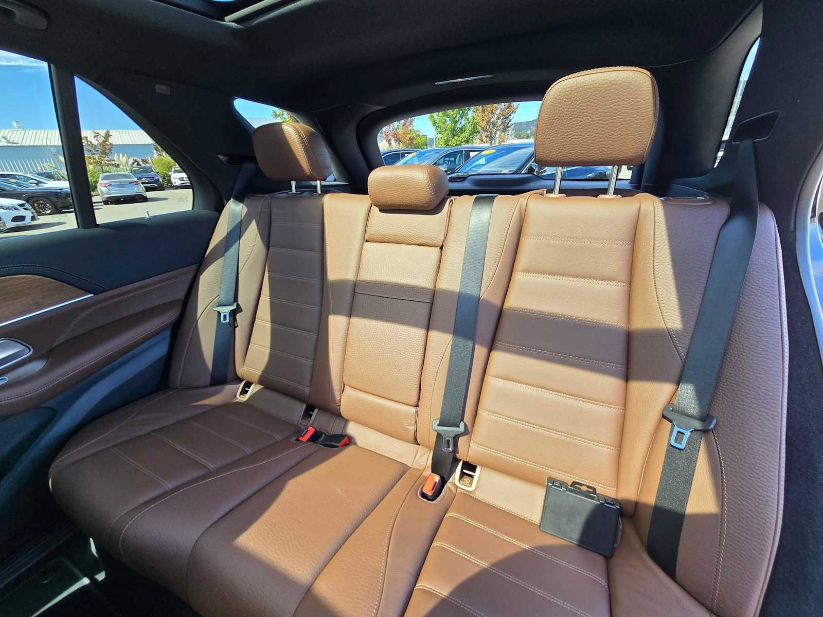 Used 2024 Mercedes-Benz GLE 450 4MATIC image 17