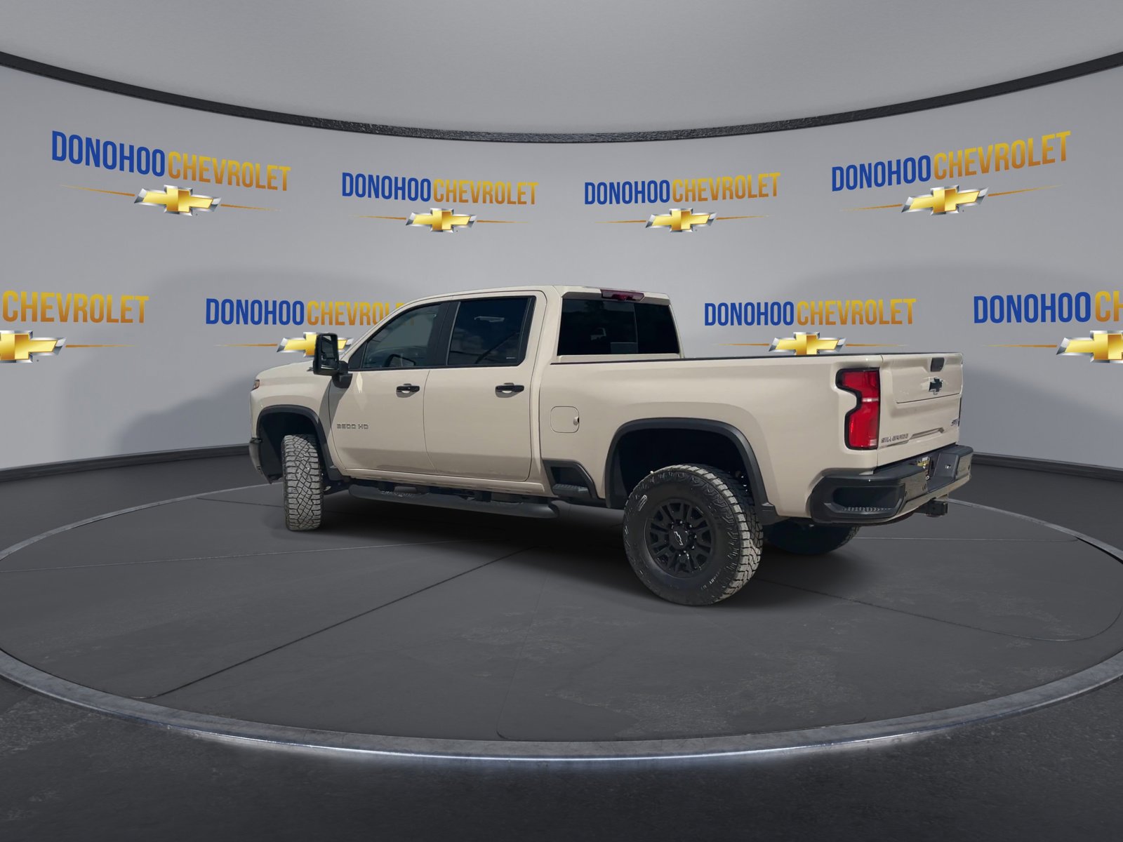 New 2026 Chevrolet Silverado 2500 ZR2 AWD/4WD image 6