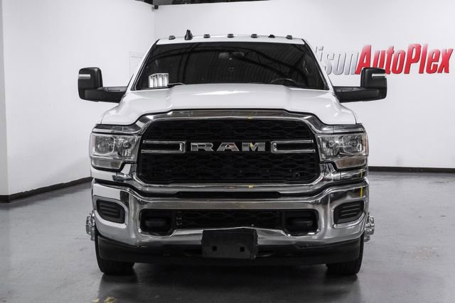 Used 2023 RAM 3500 Tradesman w/ Chrome Appearance Group image 5