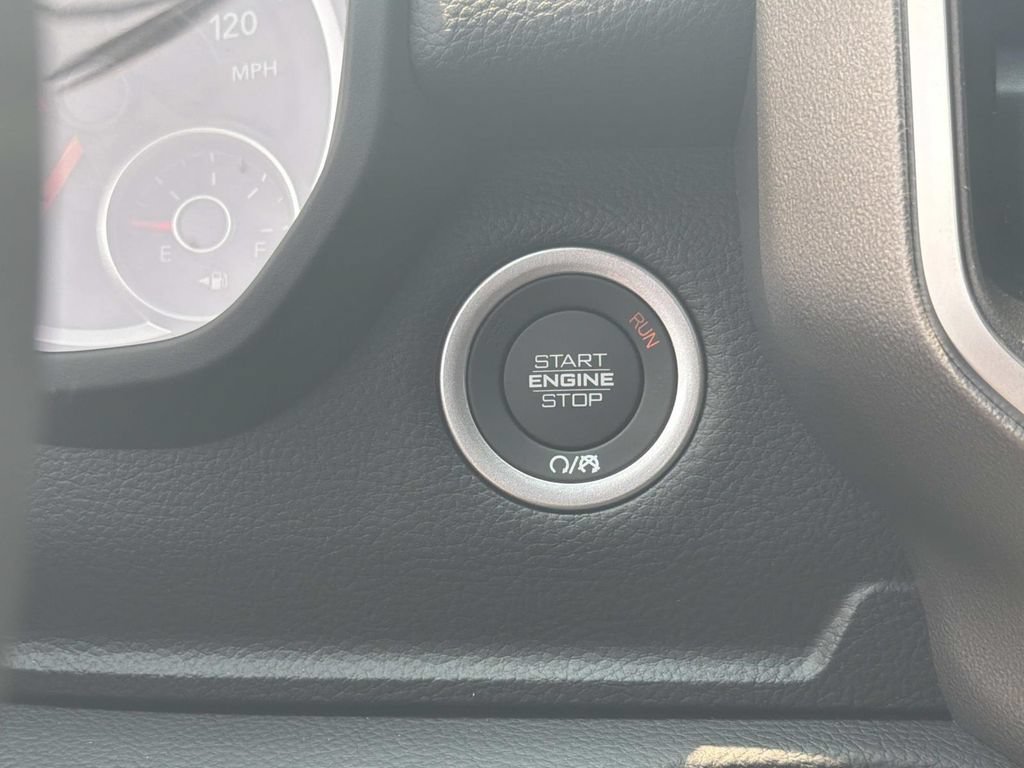 New 2026 RAM 1500 Big Horn AWD/4WD image 7