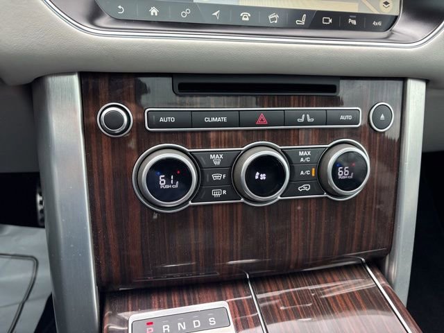 Used 2017 Land Rover Range Rover Supercharged AWD/4WD image 30