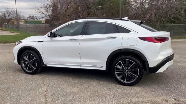Certified 2025 INFINITI QX55 Luxe w/ Accent Package image 6