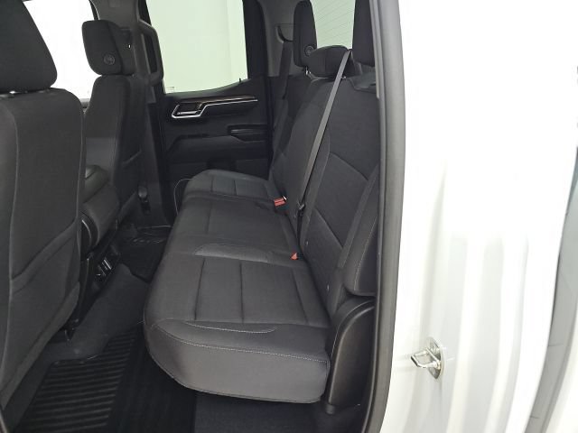 Used 2023 Chevrolet Silverado 1500 LT AWD/4WD image 3