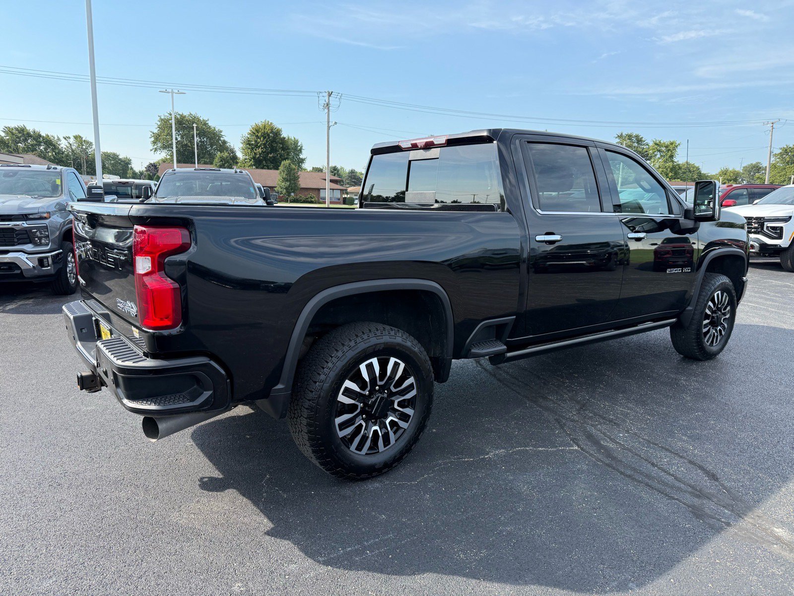 Used 2022 Chevrolet Silverado 2500 High Country w/ Z71 Off-Road Package AWD/4WD image 5