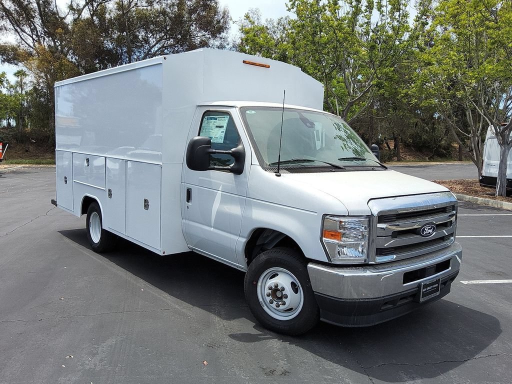 New 2026 Ford E-350 and Econoline 350 Super Duty w/ Power Equipment Group RWD 360° Tour