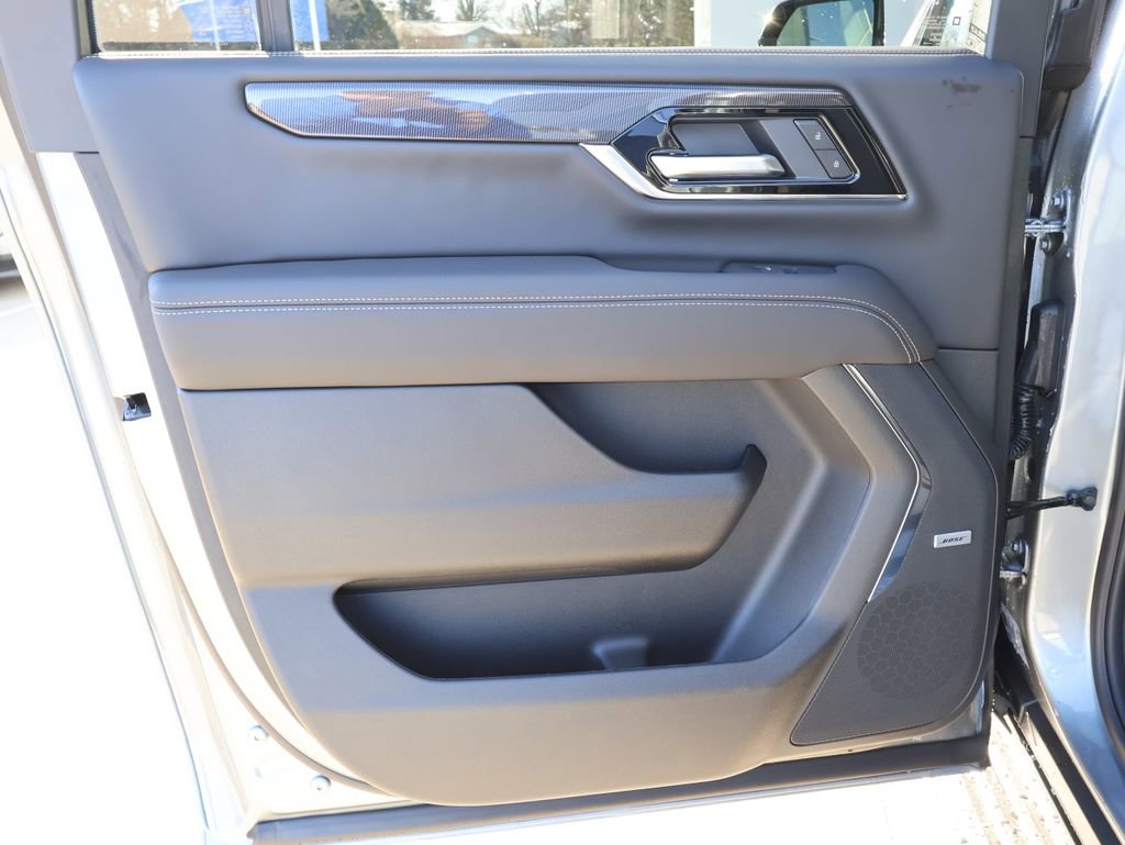 New 2026 GMC Yukon XL Elevation w/ LPO, Elevation Black Package image 26