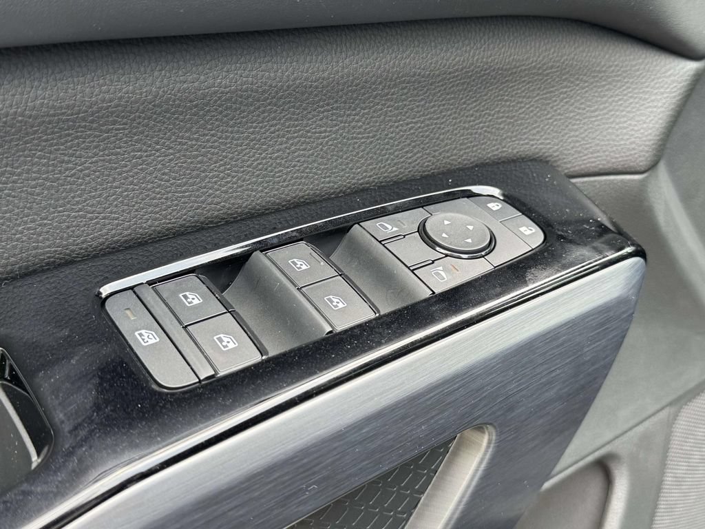 New 2026 Nissan Pathfinder SL AWD/4WD image 15