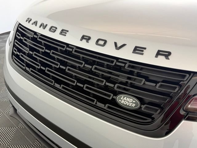 Certified 2025 Land Rover Range Rover Velar S AWD/4WD image 48