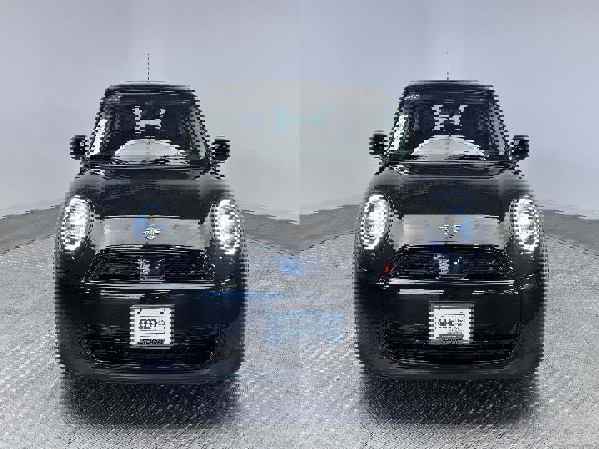 Certified 2025 MINI Cooper S image 28