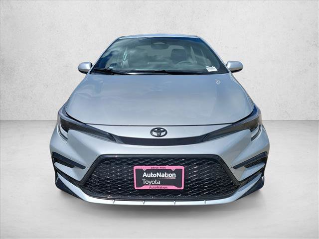 Used 2026 Toyota Corolla SE image 2