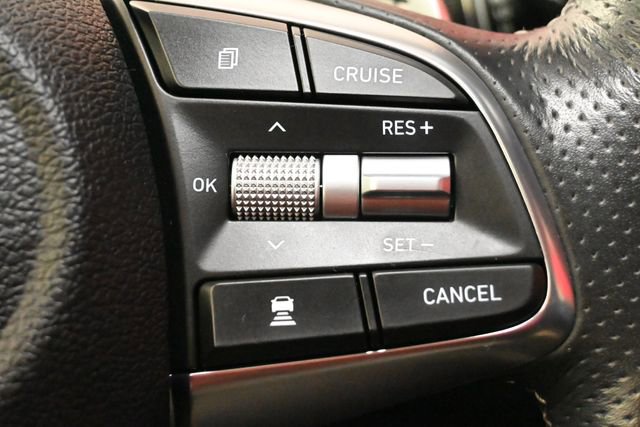 Used 2020 Genesis G70 3.3T image 15