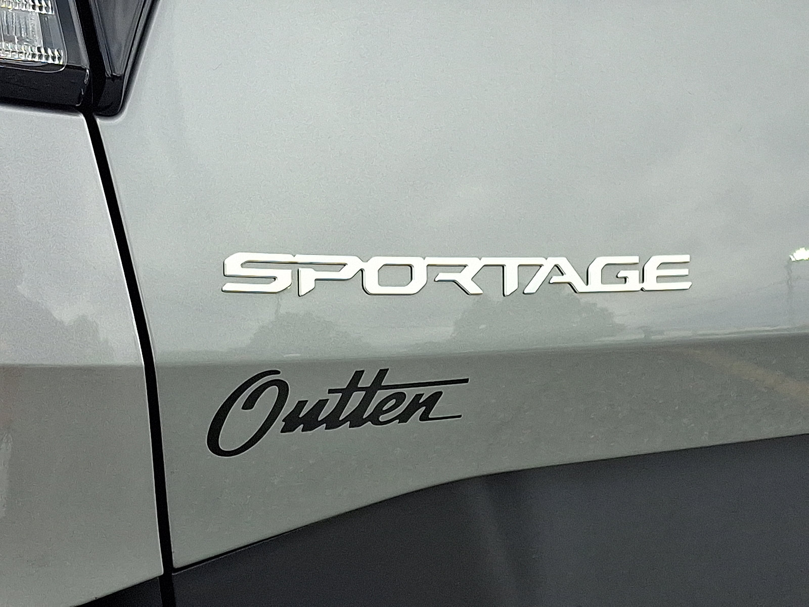 Used 2024 Kia Sportage LX AWD/4WD image 31
