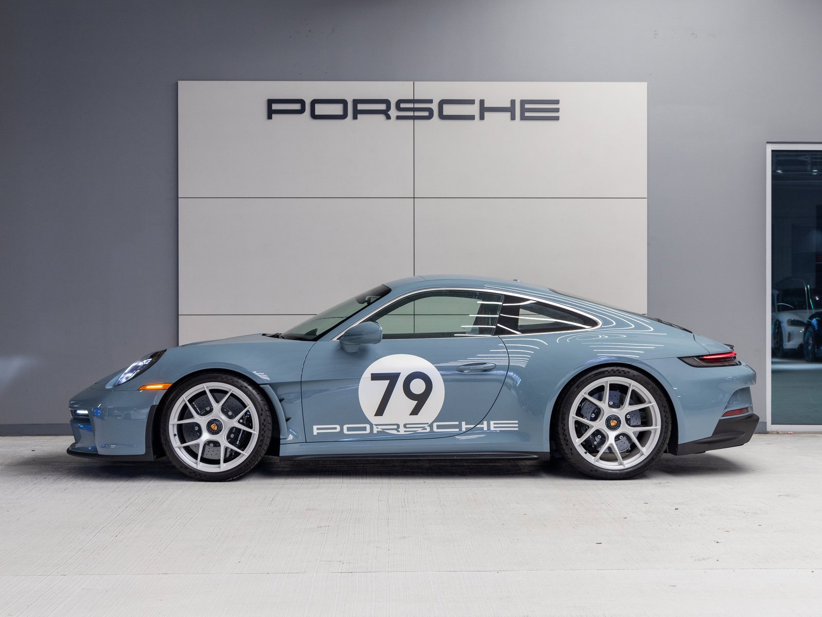 Certified 2024 Porsche 911 GT3 RS image 2