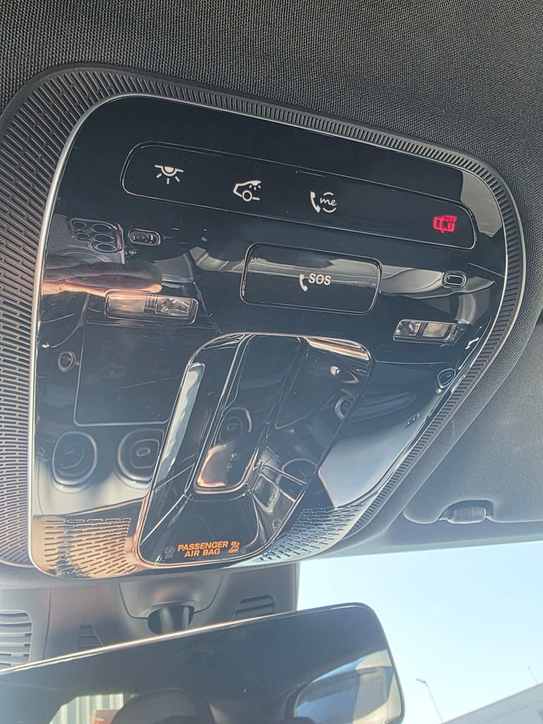 Used 2023 Mercedes-Benz GLC 300 4MATIC image 21